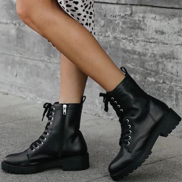 Soda Shoes - SODA Black Platform Faux Leather Lace-Up Boots - Size 10